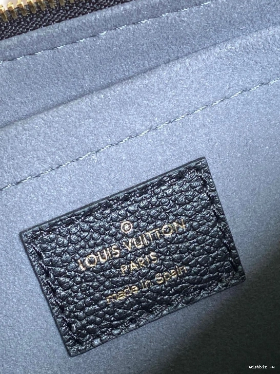 WIS LOUIS MULTI POCHETTE ACCESSOIRES VUITTON 1027